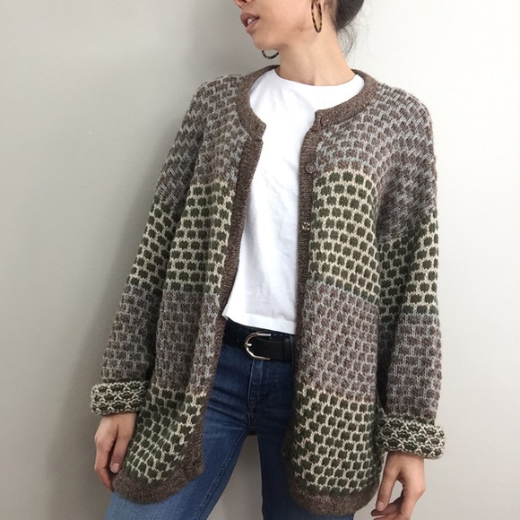 Sweaters - Vintage chunky knit merino wool grandpa cardigan